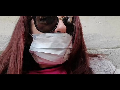 ❤️ Николетта мстит своему соседу и писает в его гараже (Специальный Covid19 Итальянский карантин) Видео траха на нашем сайте pornsos-com.ru ️❤