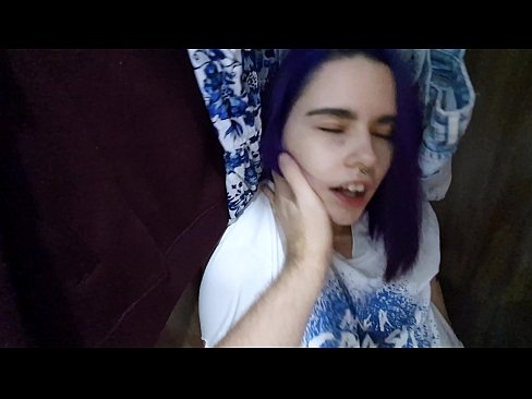 ❤️ Нашел сестренку в шкафу и помог кончить Видео траха на нашем сайте pornsos-com.ru ️❤